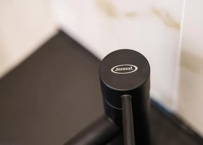 Welcomely - Seamphony